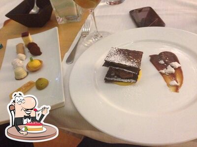 I dessert costituiscono una parte importante dell'esperienza culinaria che vivrai qui