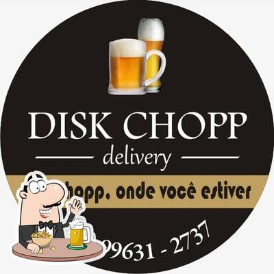 Você pode tomar uma tulipa de cerveja leve ou escura