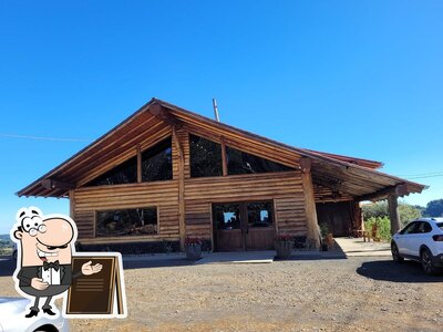 O exterior do Invernada do Sol