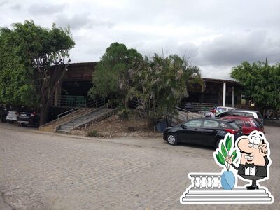 O exterior do Churrascaria e Pizzaria Manda Brasa