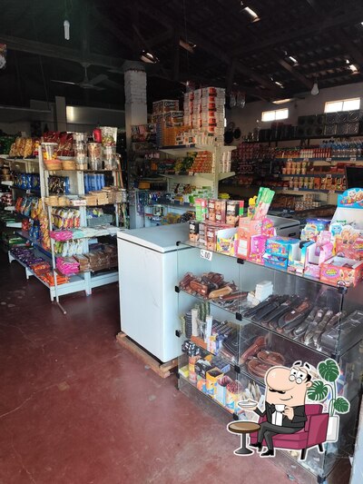 Veja imagens do interior do Bar e Armazém Silva