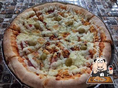 No Saborear Pizzaria, você pode provar pizza
