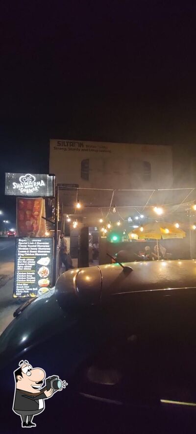 Club 4 shawarma corner photo