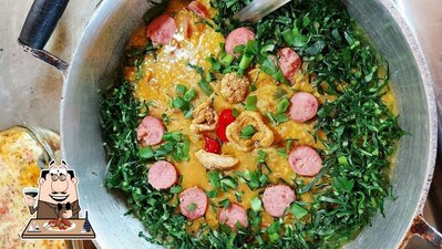 Experimente pratos de carne do menu