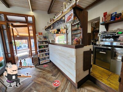 Gli interni di Gelo Bar