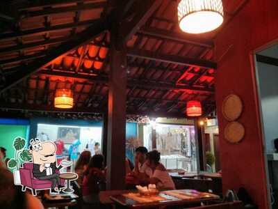 Veja imagens do interior do Cantinho Mineiro - Bar e Restaurante