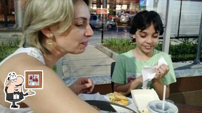 Veja imagens do interior do McDonald's