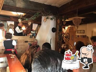Pub Mühle dispone di ampi spazi per accogliere tutti i tuoi ospiti