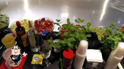 Angel's Drinks serve uma seleção de bebidas