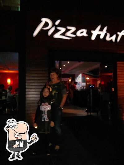 Sente em uma das mesas no Pizzaria Myster Sobradinho