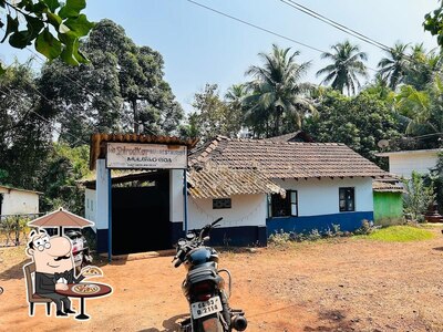 Check out the outside area of Shirodkar Bar & restaurant