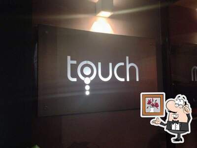 Dai un'occhiata agli interni di Touch