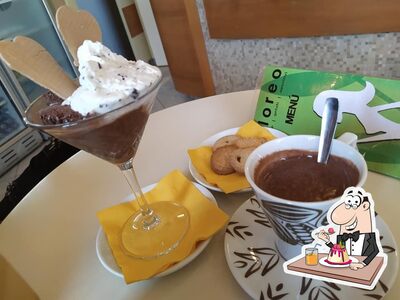 Non scordarti di ordinare un dessert Flo’ Ciseranoo