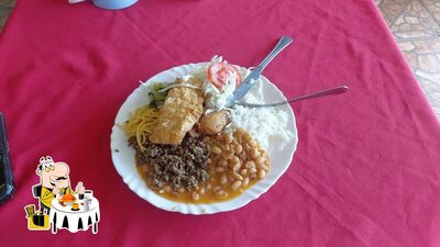 Comida em Restaurante Prato do Dia