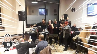 Siediti a un tavolo di Pensieri & Parole in Circolo