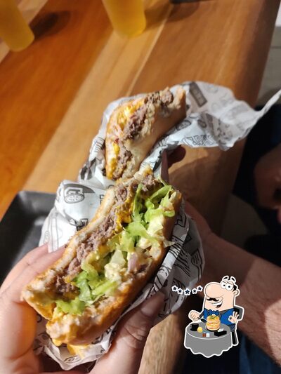 Platos en Burger do Binho