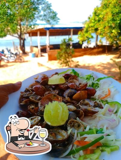 Meals at Fantasy Beach Resort