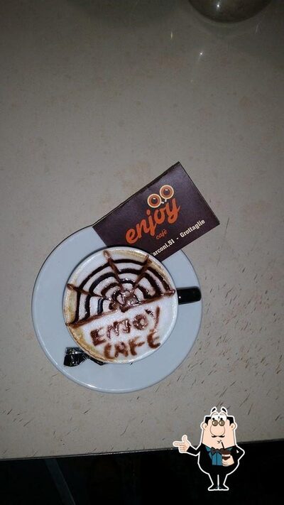 Puoi ordinare un drink dal menu