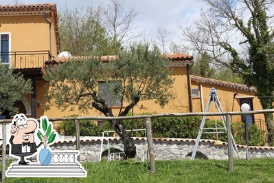 Puoi goderti l'aria fresca da seduto all'esterno di Il Rifugio Del Cavaliere