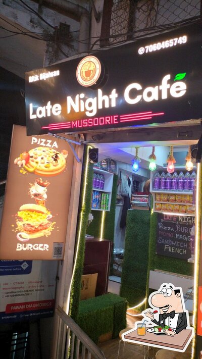 Food at Late night cafe Mussoorie , Late night food in Mussoorie