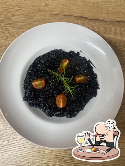 Platti al Restoran Spila