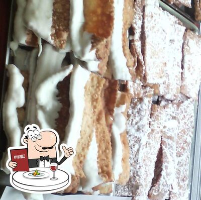 Platti al Bar Del Corso Bronte