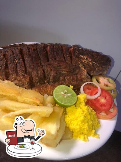 Comida em Restaurante Bar do Peixe