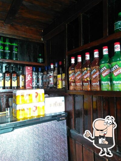 Veja imagens do interior do Jp bebidas e variedades