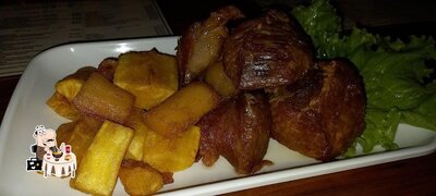 Comida em Restaurante Pé da Serra