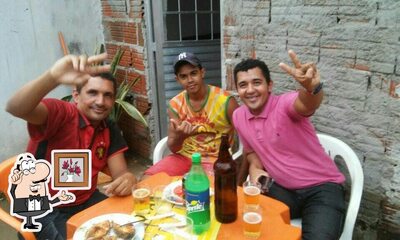 Veja imagens do interior do Bar do Galo