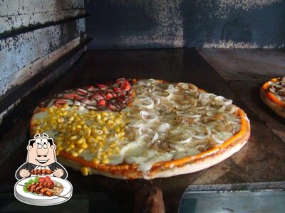 Platos en Dom CJ Pizzaria Balneário Pinhal RS