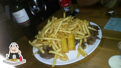 Você pode conseguir batatas fritas como acompanhamento ou lanche