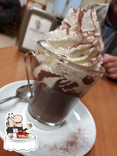 Non scordarti di ordinare un dessert al pub & bar Bar Lietti