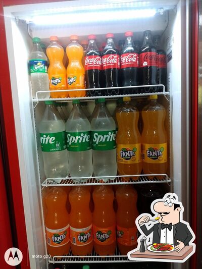 Comida em Sherek Lanches