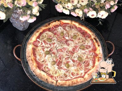Platos en Araponga Pizzas