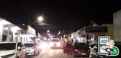 Desfrute da vista do exterior Sorveteria São José
