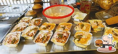 बाबा जी की रसोई(समोसा सम्राट)’s burgers will suit different tastes