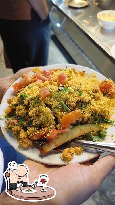 Food at Ganesh Bhel
