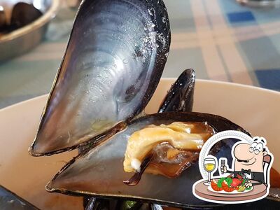Ordina la cucina di mare al ristorante Ristorante (da) Silvana