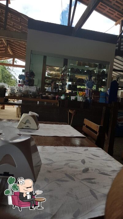 Veja imagens do interior do Churrasco do Burro