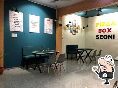 Check out how Pizza box seoni looks inside