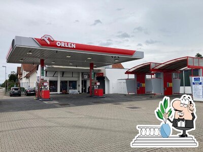 Jetez un coup d’œil à l'espace ouvert de Star Tankstelle