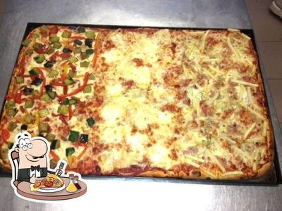 Prenditi una pizza al ristorante Lavis Pizza