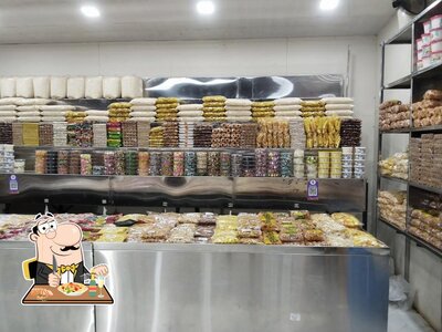 Meals at Mariyamman Halwa Bazar - Best Calicut Halwa in Kozhikode