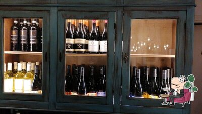 Gli interni di Bar Pozzer