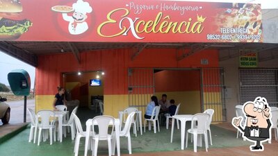 O interior do Tele Pizza Primo