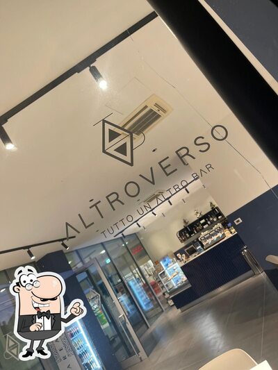 Gli interni di Bar Altroverso