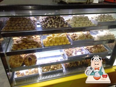 Amar Bakery,Cafe&Sweets serves a variety of sweet dishes