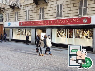 Gli esterni costituiscono una caratteristica importante di Maccaroneria