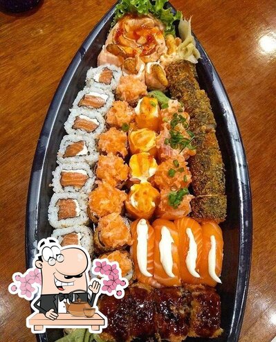 Platos en Tsuki Sushi